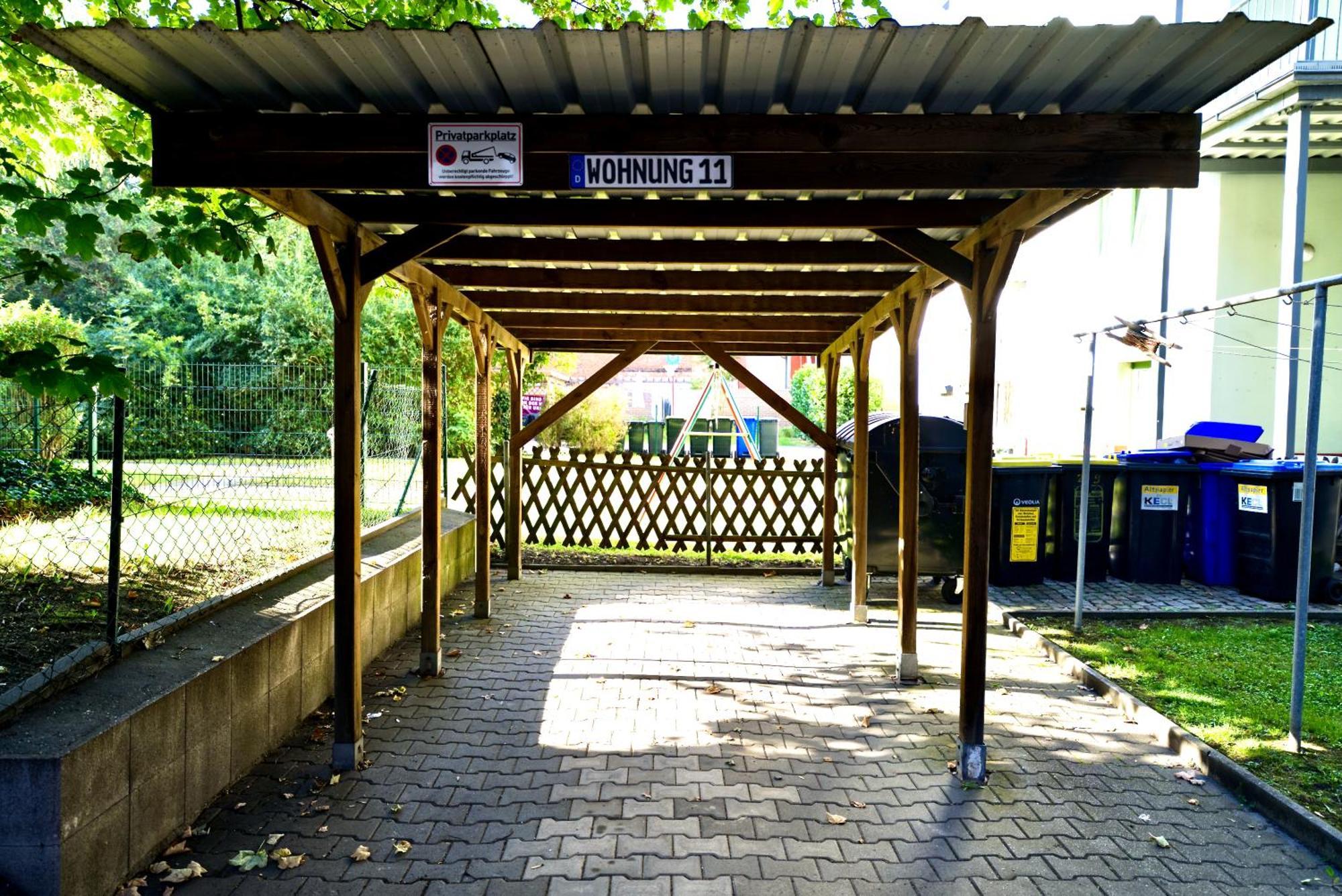 Edler Wohnraum Noble Stadtoase Mit Boxspringbett, Kaffeevollautomat & Parkplatz Zwickau Esterno foto